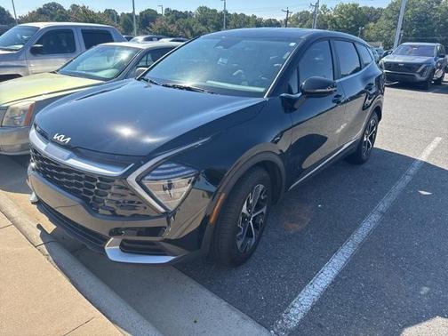 2024 Kia Sportage EX