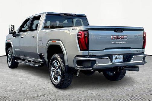 2026 GMC Sierra 2500 SLT