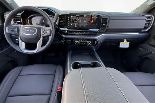 2026 GMC Sierra 2500 SLT