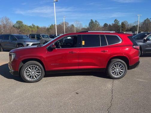 2024 GMC Acadia Denali