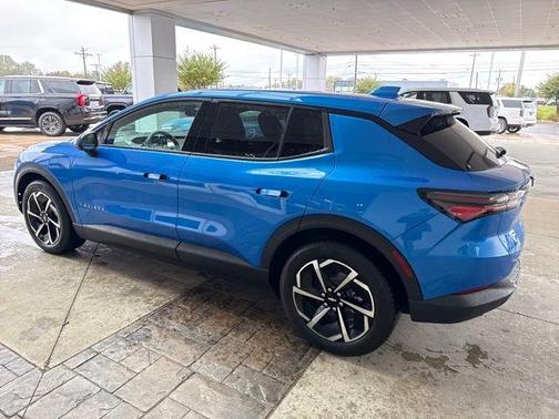 2026 Chevrolet Equinox EV LT 1