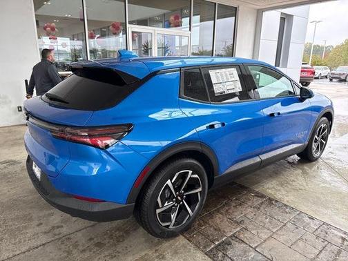 2026 Chevrolet Equinox EV LT 1