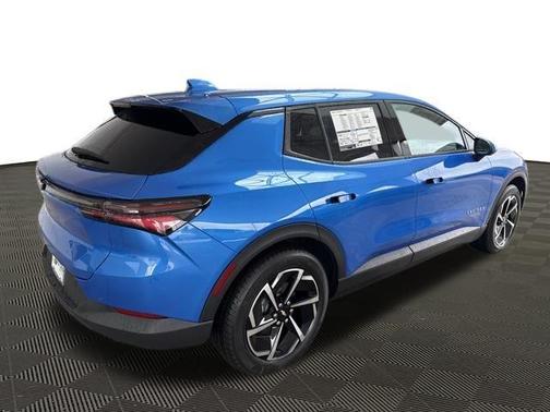 2026 Chevrolet Equinox EV LT 1