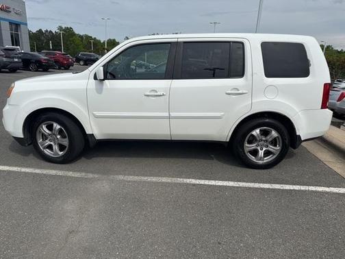 2015 Honda Pilot EX-L w/ Navigation