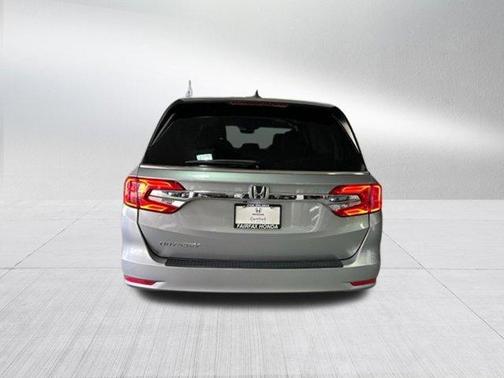 Photo 5 of 6 of 2018 Honda Odyssey EX-L