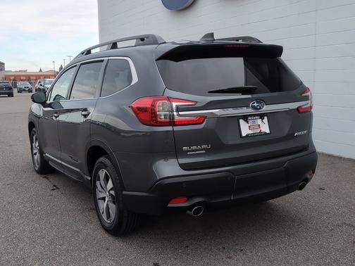 2024 Subaru Ascent Premium 7-Passenger