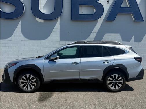 2024 Subaru Outback Touring XT