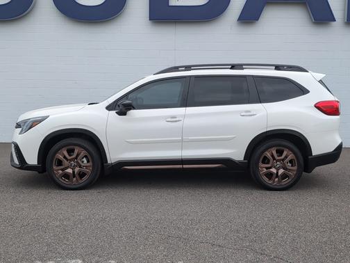 Crystal White Pearl 2025 Subaru Ascent Bronze Edition 7-Passenger