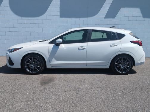 Crystal White Pearl 2024 Subaru Impreza Sport 5-Door