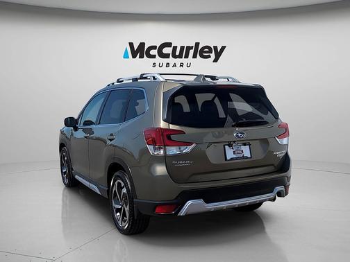 Autumn Green Metallic 2023 Subaru Forester Touring