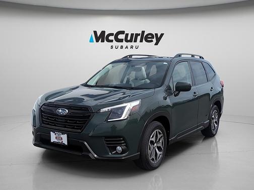 2023 Subaru Forester Premium