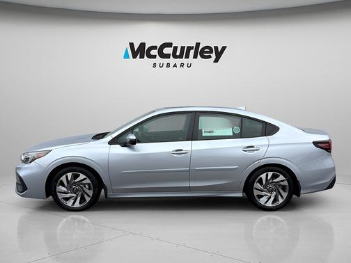 Ice Silver Metallic 2025 Subaru Legacy Limited