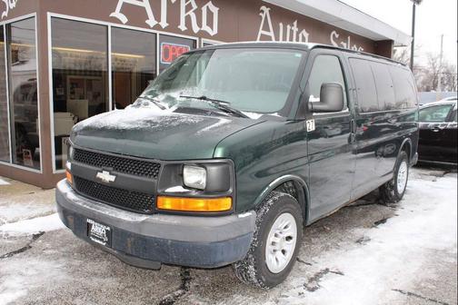 2010 Chevrolet Express 1500 LS