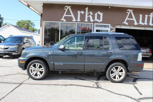 2010 Mercury Mountaineer Premier