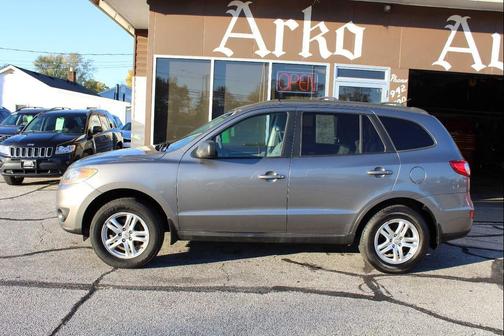 2011 Hyundai SANTA FE GLS