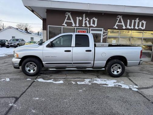 2004 Dodge Ram 1500 ST Quad Cab