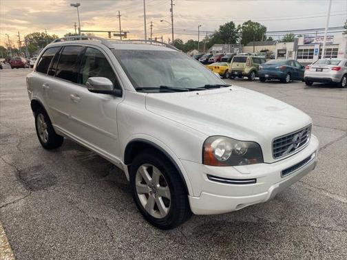 Ice White 2013 Volvo XC90 3.2 Platinum