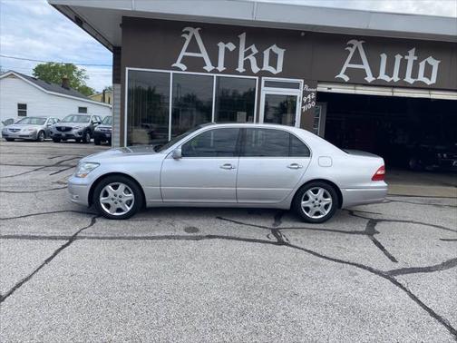 2004 Lexus LS 430 Base