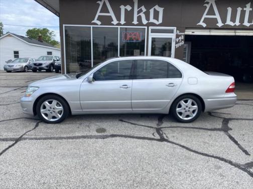 2004 Lexus LS 430 Base