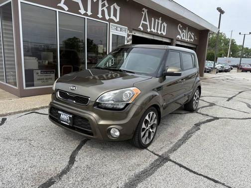 Moss Metallic 2013 Kia Soul !