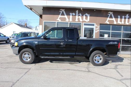 2002 Ford F-150 Lariat SuperCab