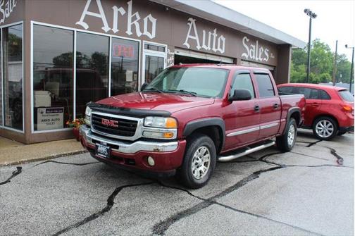 2005 GMC Sierra 1500 SLT Crew Cab