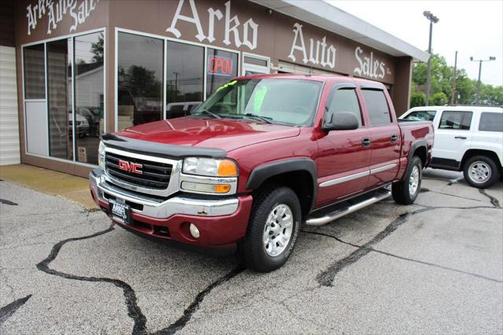 2005 GMC Sierra 1500 SLT Crew Cab