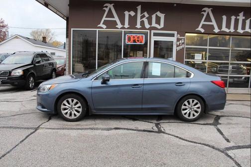 2017 Subaru Legacy Premium