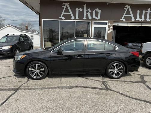 Black 2015 Subaru Legacy Limited