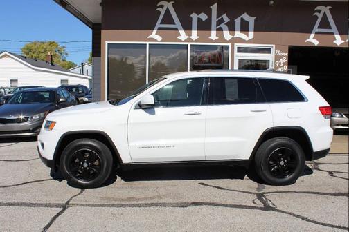2016 Jeep Grand Cherokee Laredo
