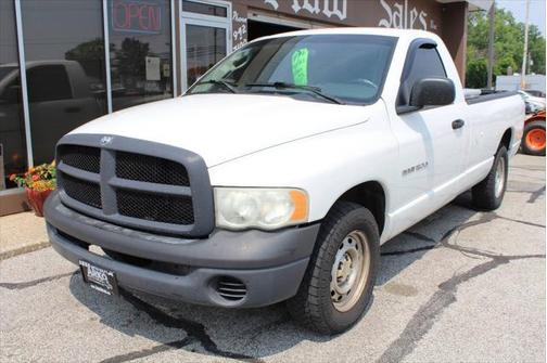 2005 Dodge Ram 1500 ST 2dr Regular Cab RWD LB