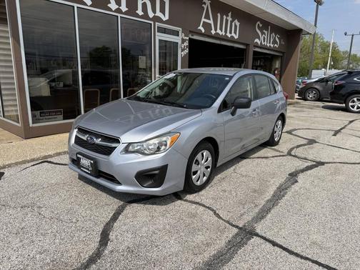 Ice Silver Metallic 2013 Subaru Impreza 2.0i