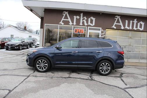 2017 Hyundai SANTA FE Limited