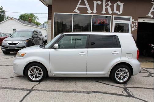 2009 Scion xB Base