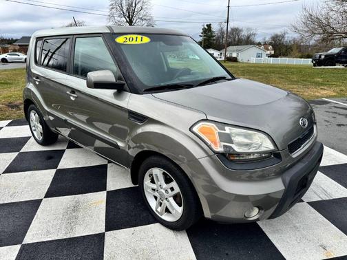 2011 Kia Soul +