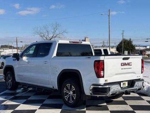 2019 GMC Sierra 1500 SLE