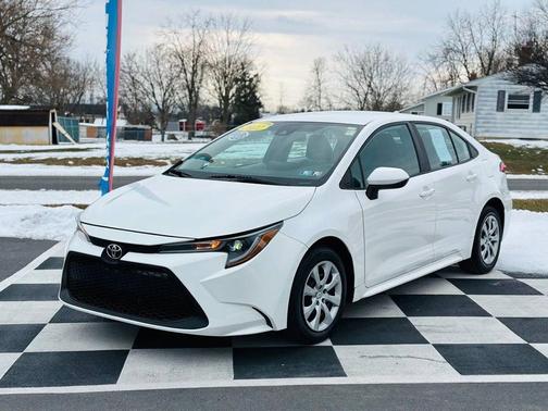2022 Toyota Corolla LE