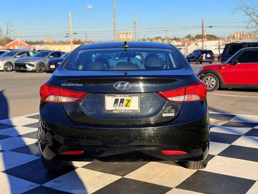 2013 Hyundai ELANTRA Limited