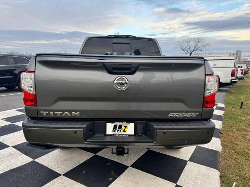 2018 Nissan Titan PRO-4X