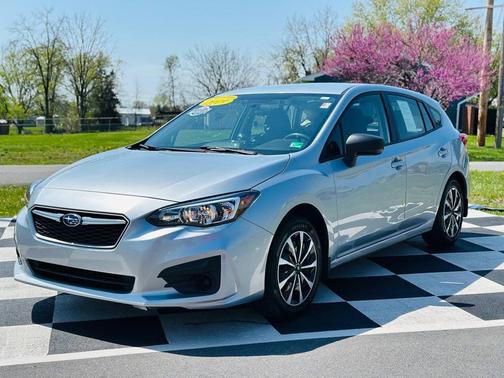 2019 Subaru Impreza 2.0i