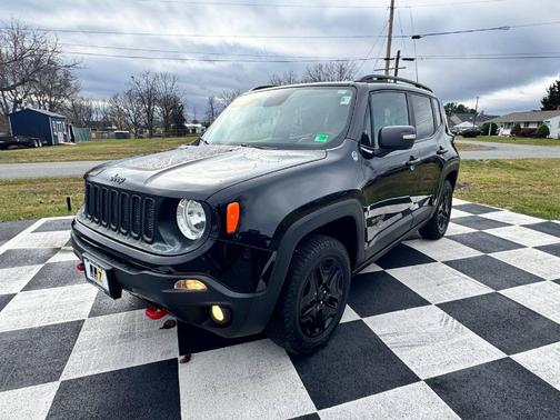 2017 Jeep Renegade Trailhawk