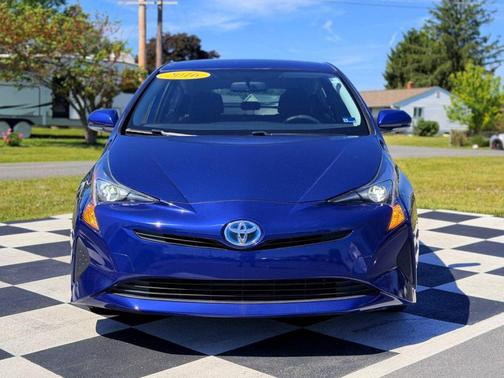 Blue Crush Metallic 2016 Toyota Prius Two
