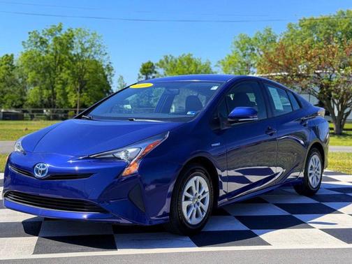 Blue Crush Metallic 2016 Toyota Prius Two
