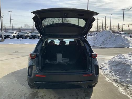 2026 Mazda CX-50 Premium