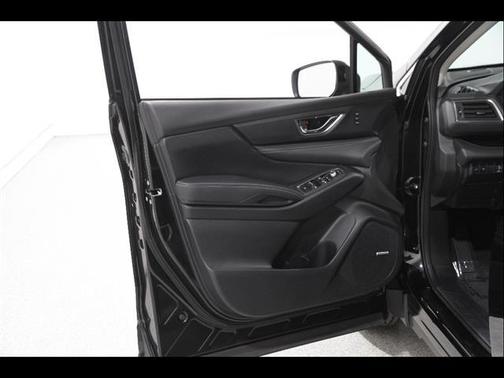 Crystal Black Silica 2023 Subaru Ascent Limited 7-Passenger