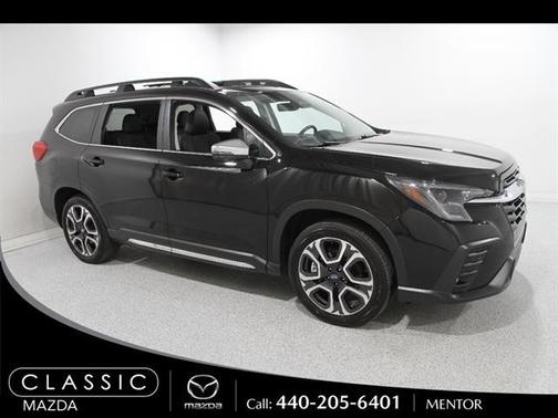 Crystal Black Silica 2023 Subaru Ascent Limited 7-Passenger
