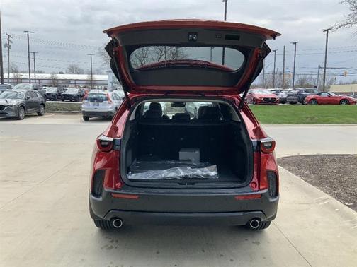 Soul Red Crystal Metallic 2026 Mazda CX-50 2.5 S PREMIUM