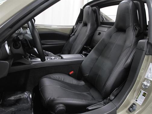 2023 Mazda MX-5 Miata RF Grand Touring
