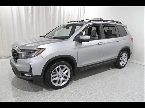 Lunar Silver Metallic 2024 Honda Passport EX-L