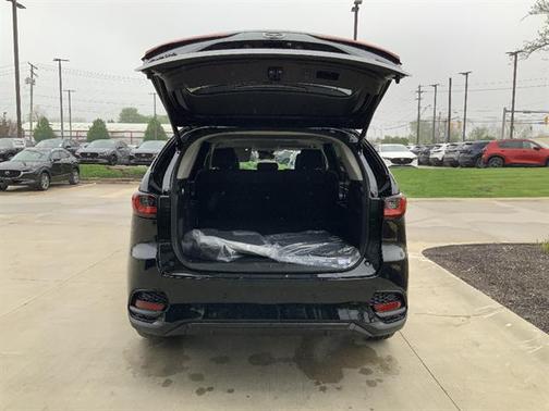 Jet Black Mica 2026 Mazda CX-70 3.3 TURBO PREFERRED